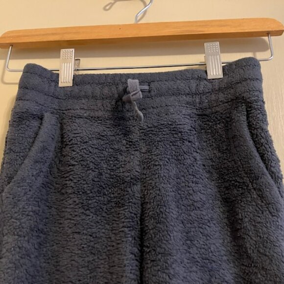 Gray Gap Fleece Pants - Picture 1 of 3